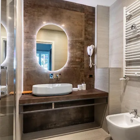 Apartment Pool & Vatican Luxury