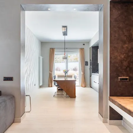 Pool & Vatican Luxury * Rome